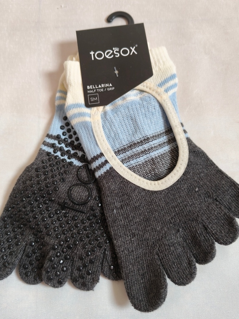 Toesox ヨガ 5 本指ソックス メンズ レディース プ - Yoga Mat のレビューと価格